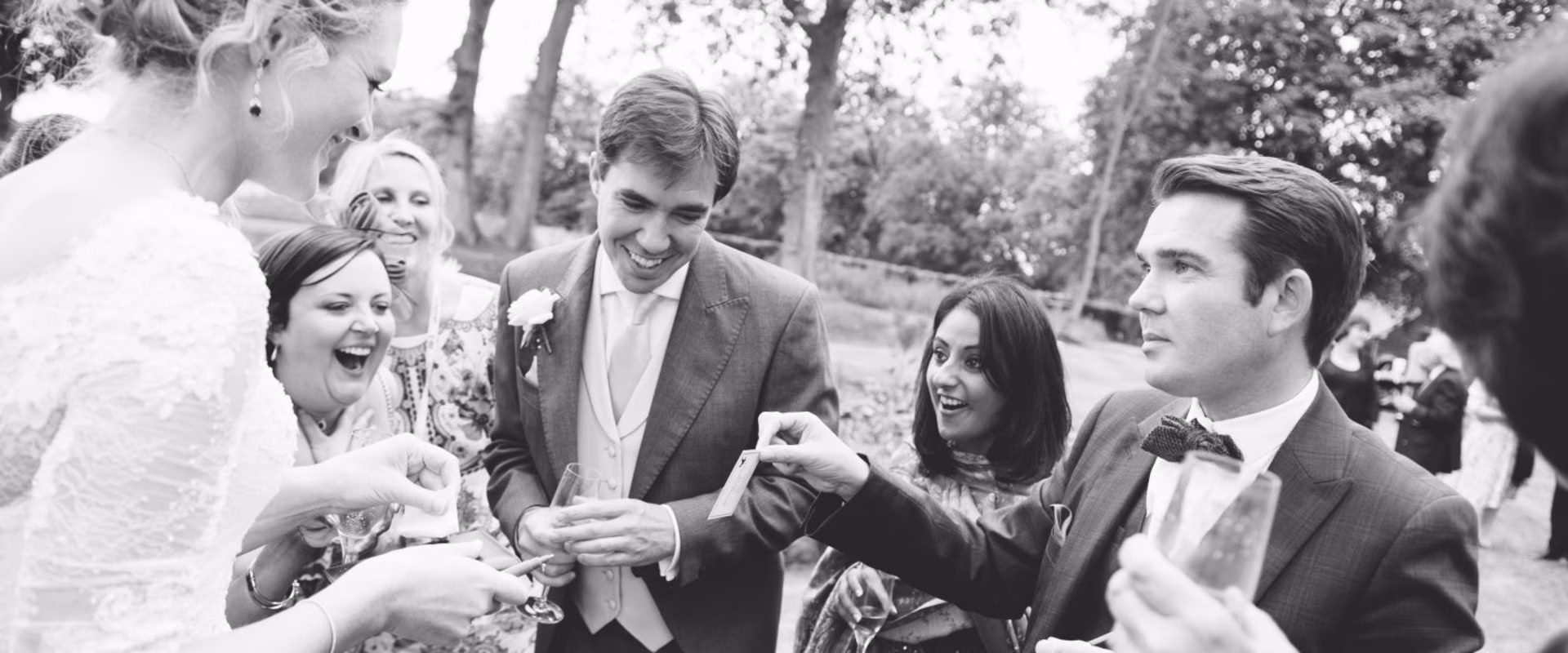 how much wedding magician uk charge fee